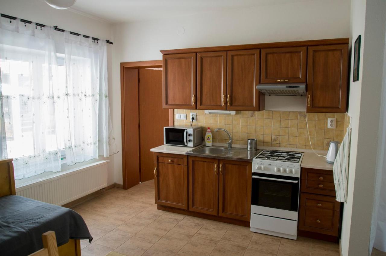 Ubytovani Domecek V Mikulove Apartment Екстериор снимка